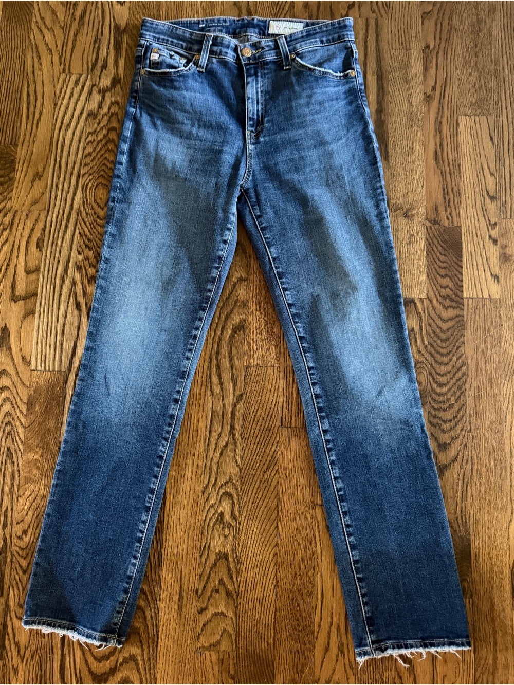 AG Mari Mid Rise Slim Straight size 28!  Love this darker wash- so cute!